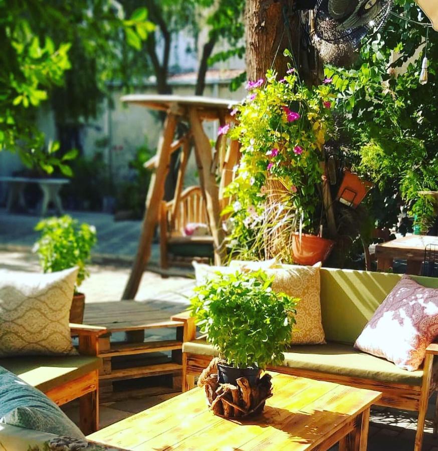 The Iskemleci Guest House Nicosia Exteriör bild